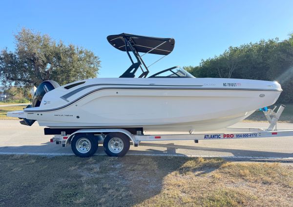 Bayliner DX2200 image