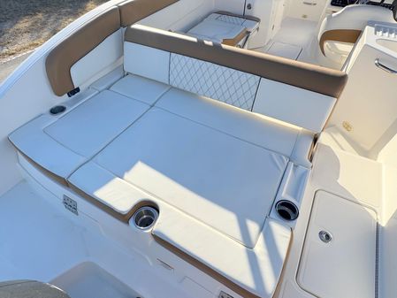 Bayliner DX2200 image