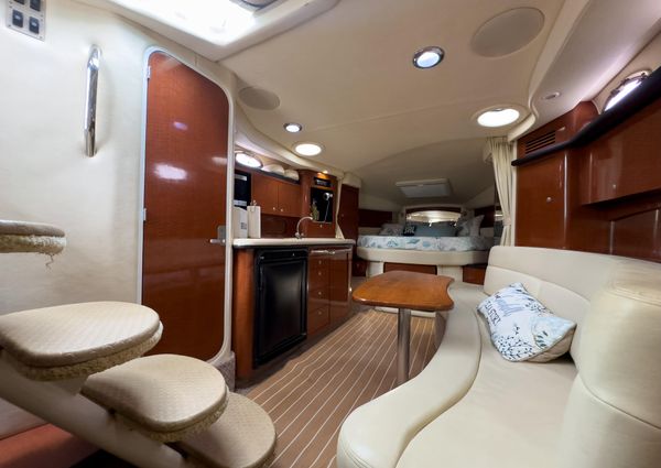 Sea Ray 340 Sundancer image