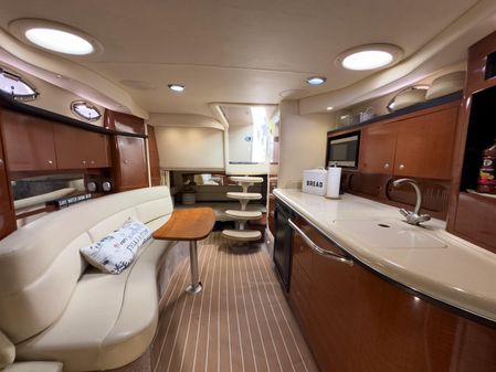 Sea Ray 340 Sundancer image