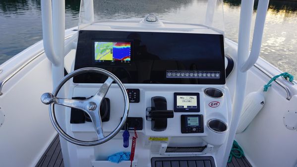 Tidewater 210 LXF image