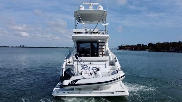 Cruisers Yachts 60 Cantius Fly image