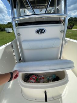 Pursuit 230-CENTER-CONSOLE image