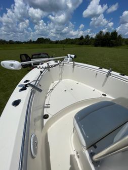 Pursuit 230-CENTER-CONSOLE image