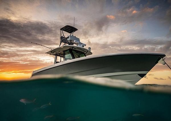 Boston Whaler 360 Outrage image