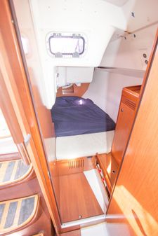 Beneteau 31 image