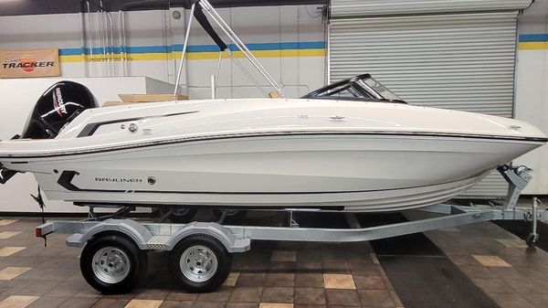 Bayliner VR5 Bowrider OB