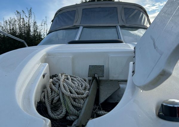 Bayliner 212-CUDDY-CABIN-CRUISER image