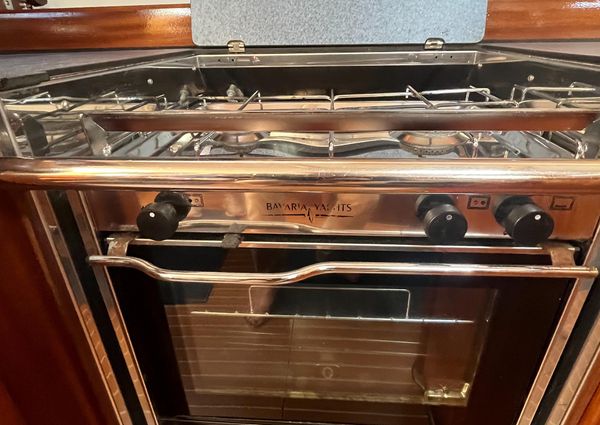 Bavaria 38 image