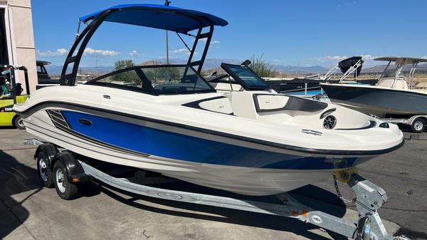 Sea Ray 21 SPX