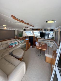 Riviera 43 Flybridge image