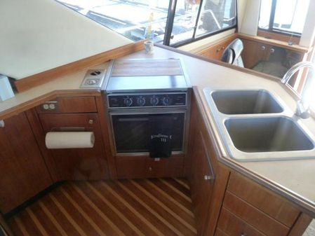 Bayliner 3988 Motoryacht image