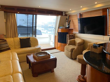 Carver 570 Voyager Pilothouse image