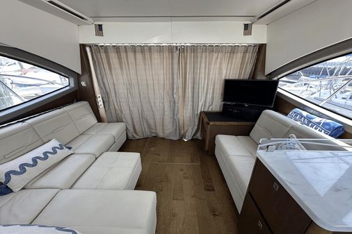 Sea Ray 400 Sundancer image