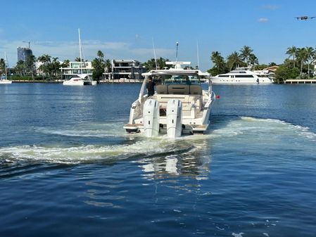 Tiara Yachts 43 LS image