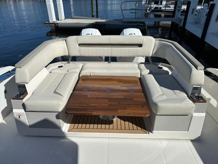 Tiara Yachts 43 LS image