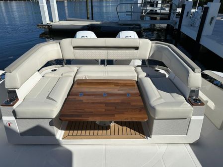 Tiara Yachts 43 LS image