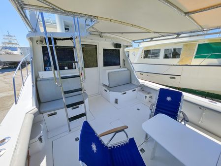 Cabo 35 Flybridge Sportfisher image