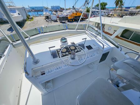 Cabo 35 Flybridge Sportfisher image