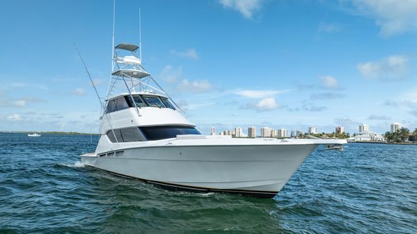 Hatteras 60 Convertible image