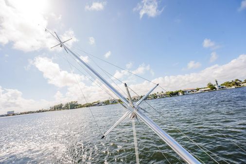 Hatteras 60 Convertible image