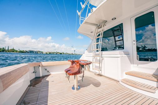 Hatteras 60 Convertible image