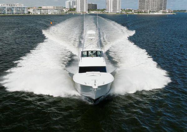 Hatteras 60 Convertible image