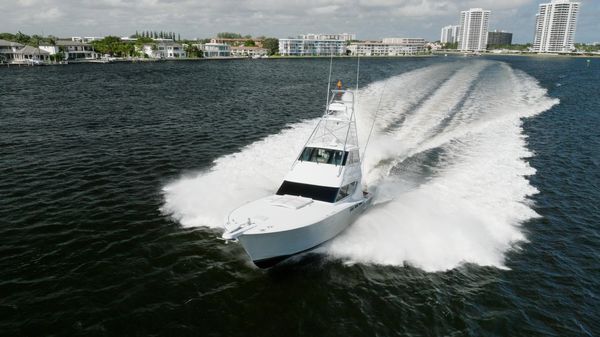 Hatteras 60 Convertible image