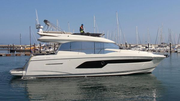 Prestige 520