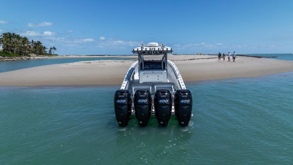 Nor-Tech 392 Super Fish Center Console image