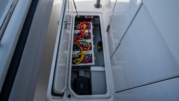 Nor-Tech 392 Super Fish Center Console image