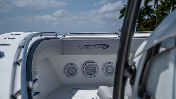 Nor-Tech 392 Super Fish Center Console image