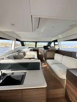 Ferretti Yachts 500 image