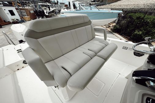 Boston Whaler 280 Dauntless image