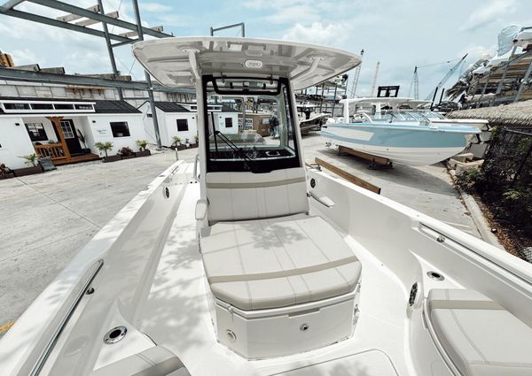 Boston Whaler 280 Dauntless image