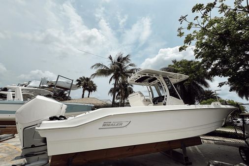 Boston Whaler 280 Dauntless image