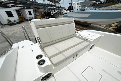 Boston Whaler 280 Dauntless image