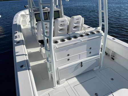 Contender 39-ST-CENTER-CONSOLE image