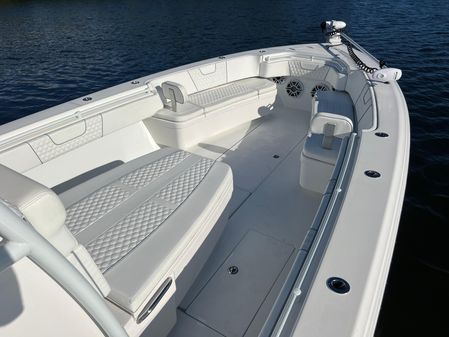 Contender 39-ST-CENTER-CONSOLE image