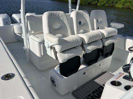 Contender 39-ST-CENTER-CONSOLE image