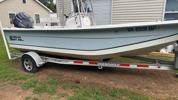 Carolina Skiff 218 DLV 