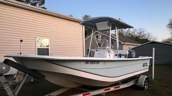 Carolina Skiff 218 DLV 