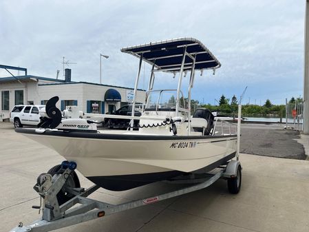 Boston Whaler 170 Montauk image