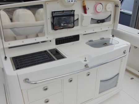 Boston Whaler 370 Outrage image