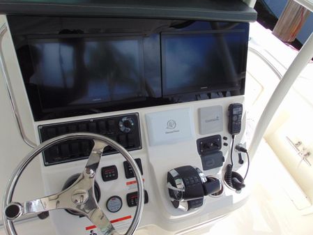 Boston Whaler 370 Outrage image