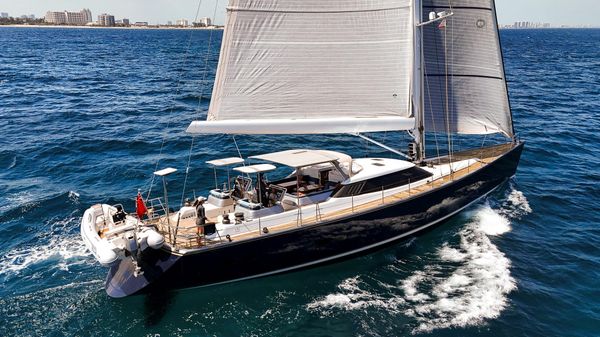 Alia Yachts Warwick 82 LK