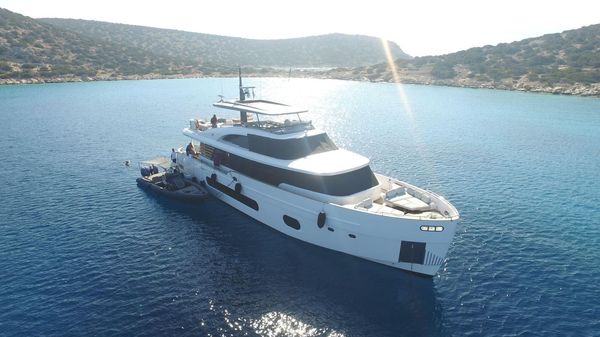 Azimut Magellano 25M