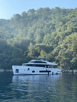 Azimut Magellano 25M image