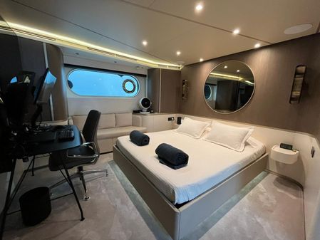 Azimut Magellano 25M image