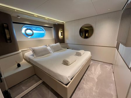 Azimut Magellano 25M image